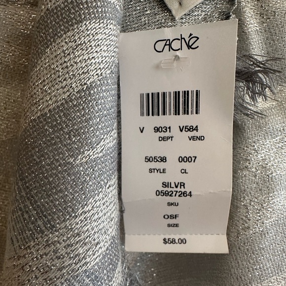 Cache scarf/wrap - Picture 2 of 3